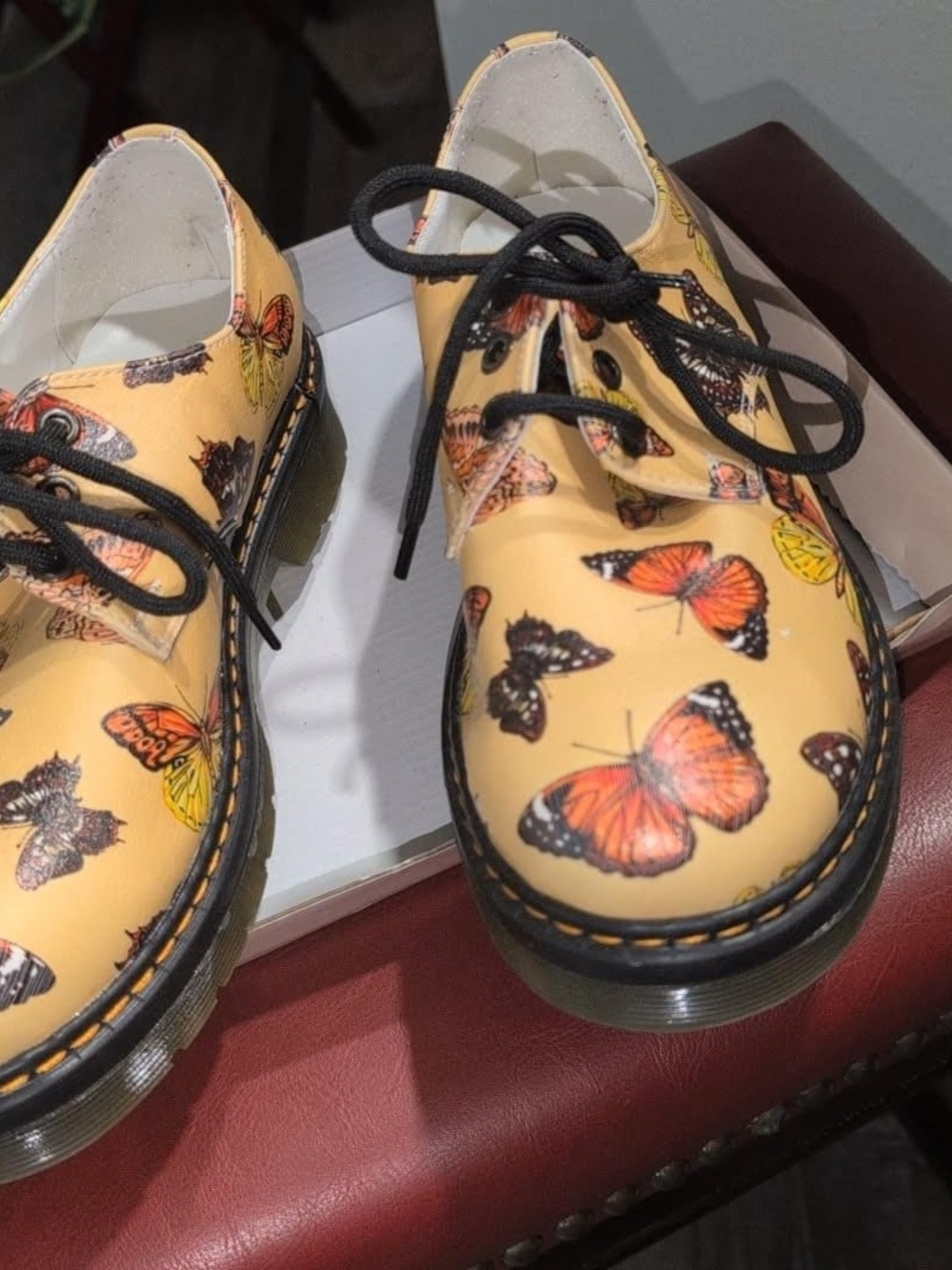 Butterfly Print Lace-Up Shoes in Yellow